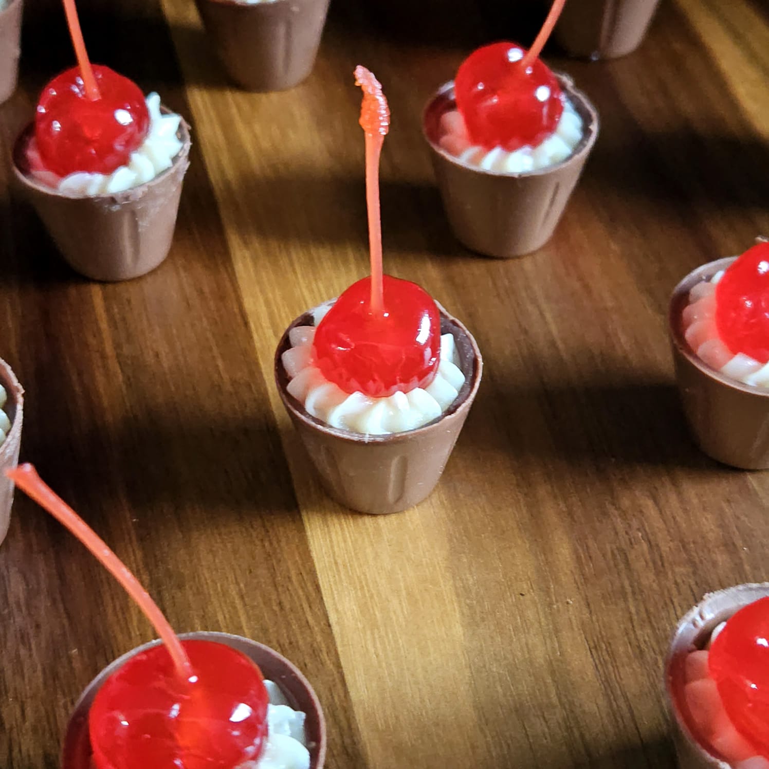 Copinho de Chocolate com Cereja